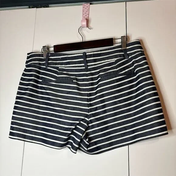 Ann Taylor Loft Women's Riviera Bermuda Shorts M Blue White Striped - Picture 6 of 6